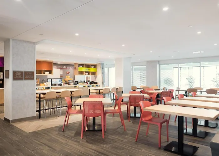  Home2 Suites By Hilton Quebec